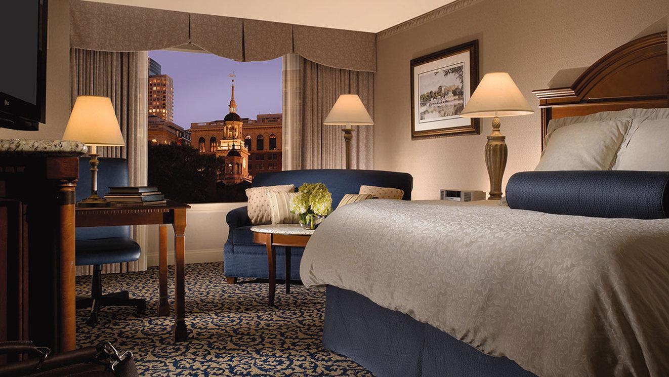 Renaissance Downtown Hotel